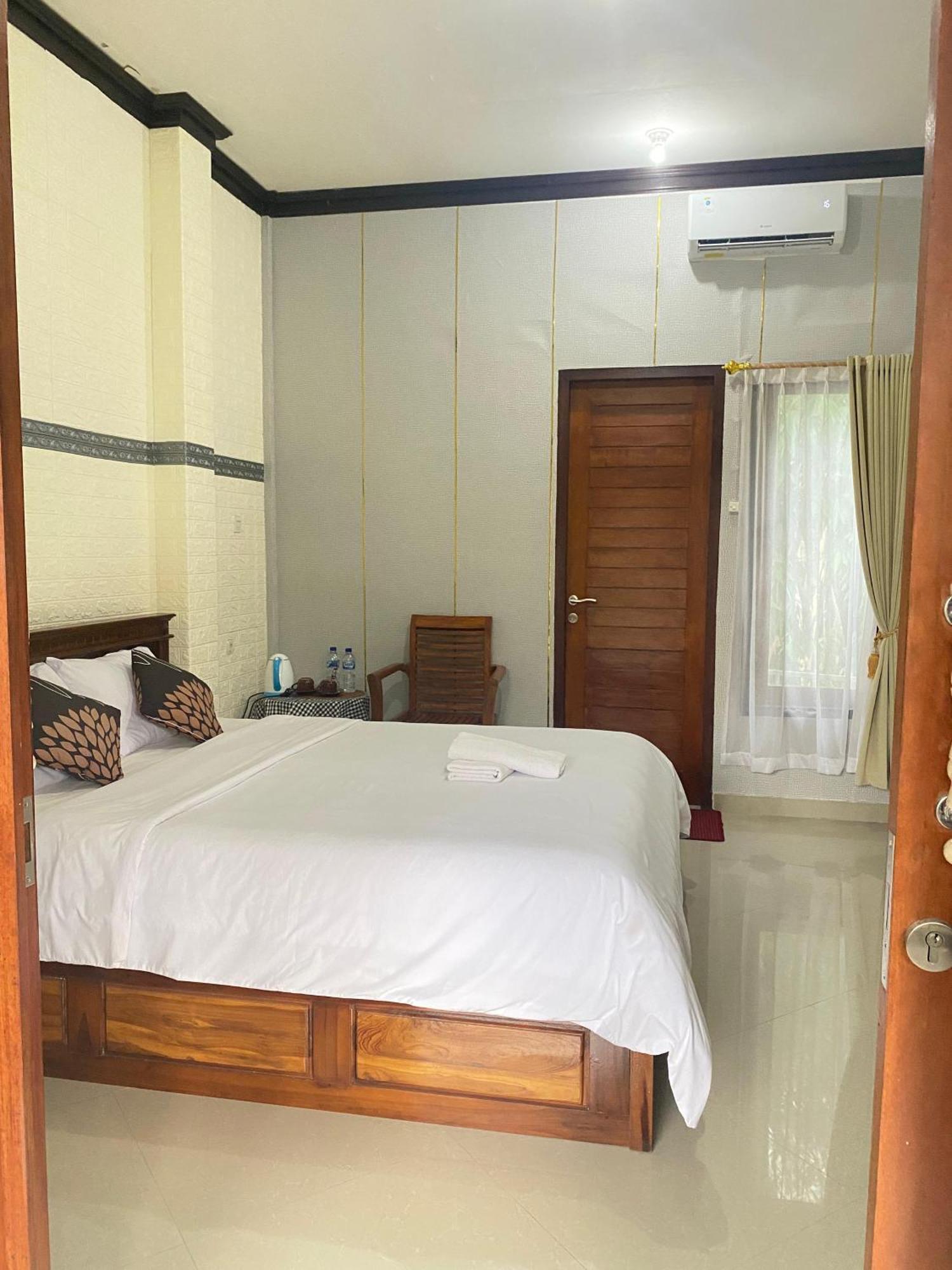 Sri Sedana Guest House Sidemen  Exterior foto